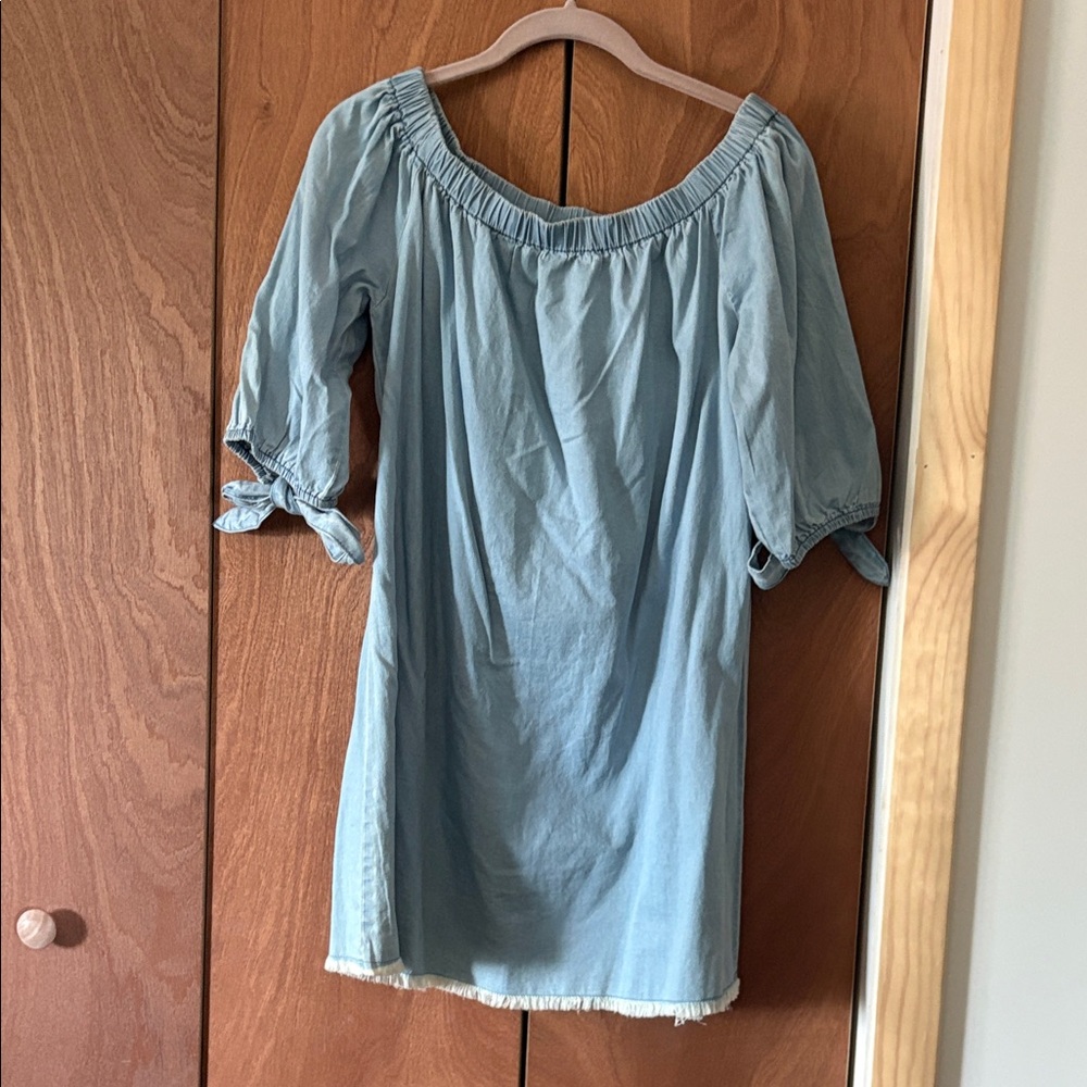 Speed Control Light Blue Off-Shoulder Blouse/Tunic  Size M